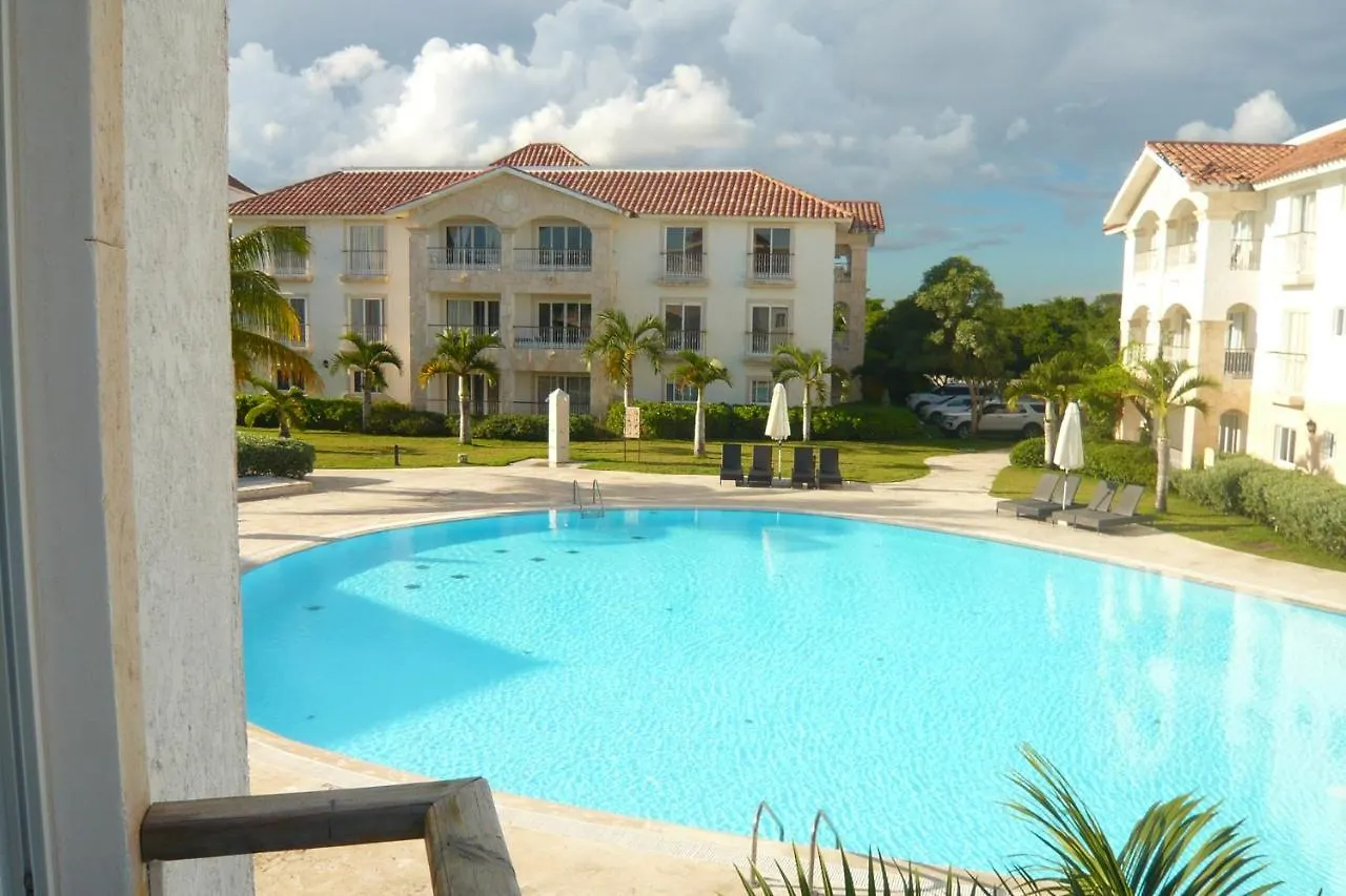 The Blue Lagoon Of The Caribbean Sea. Velero 205.Cadaques Caribe La Fragata